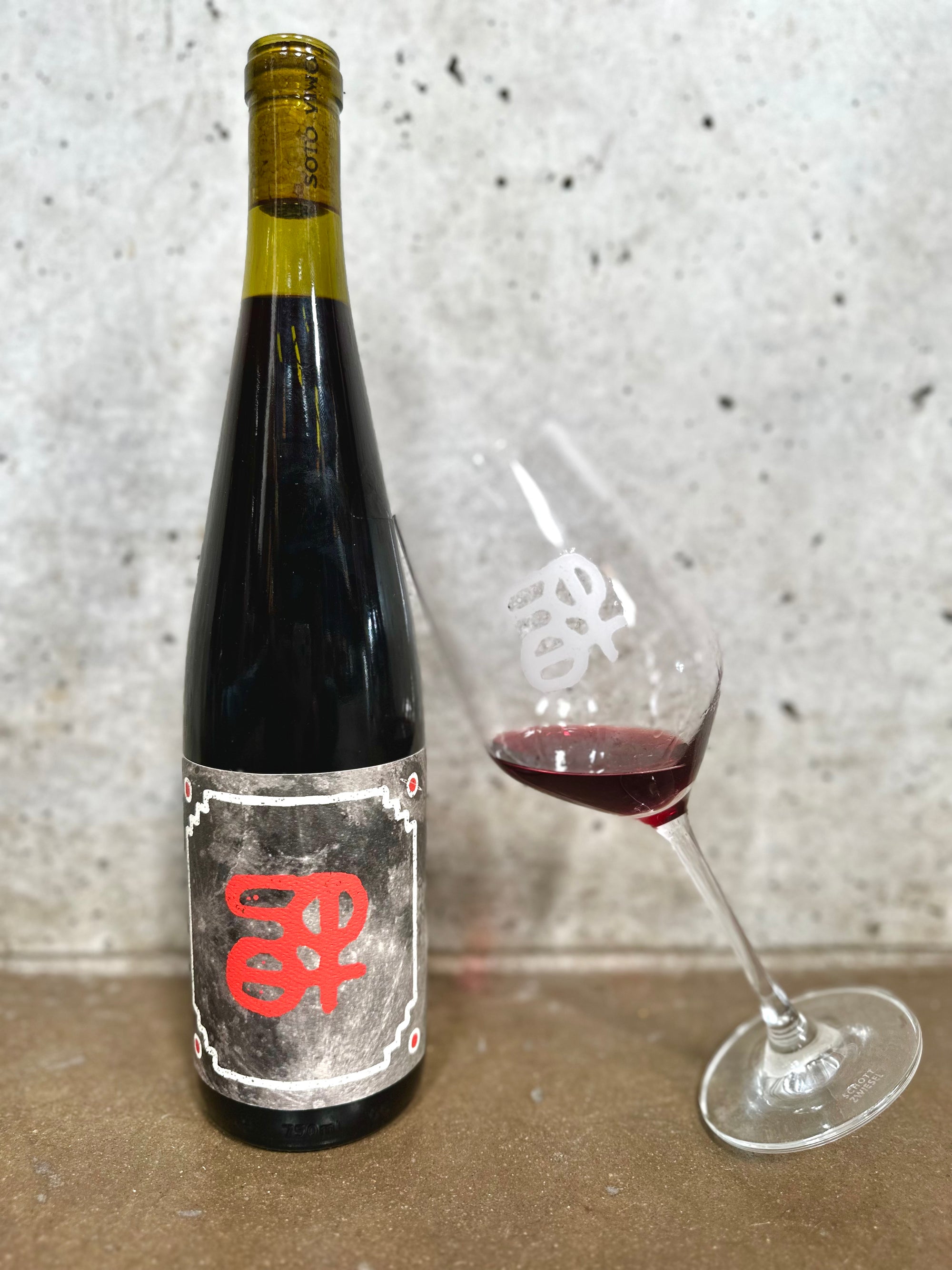 SOTO VINO Space Cowboy